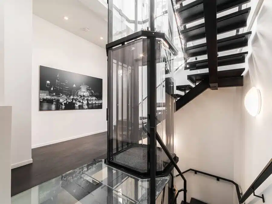 savaria vuelift home elevator octagonal 3534 1200x800