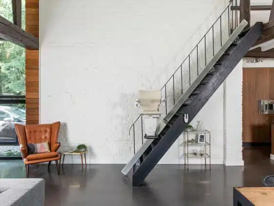 Handicare stairlift 1100 style stairs 2 1200x800