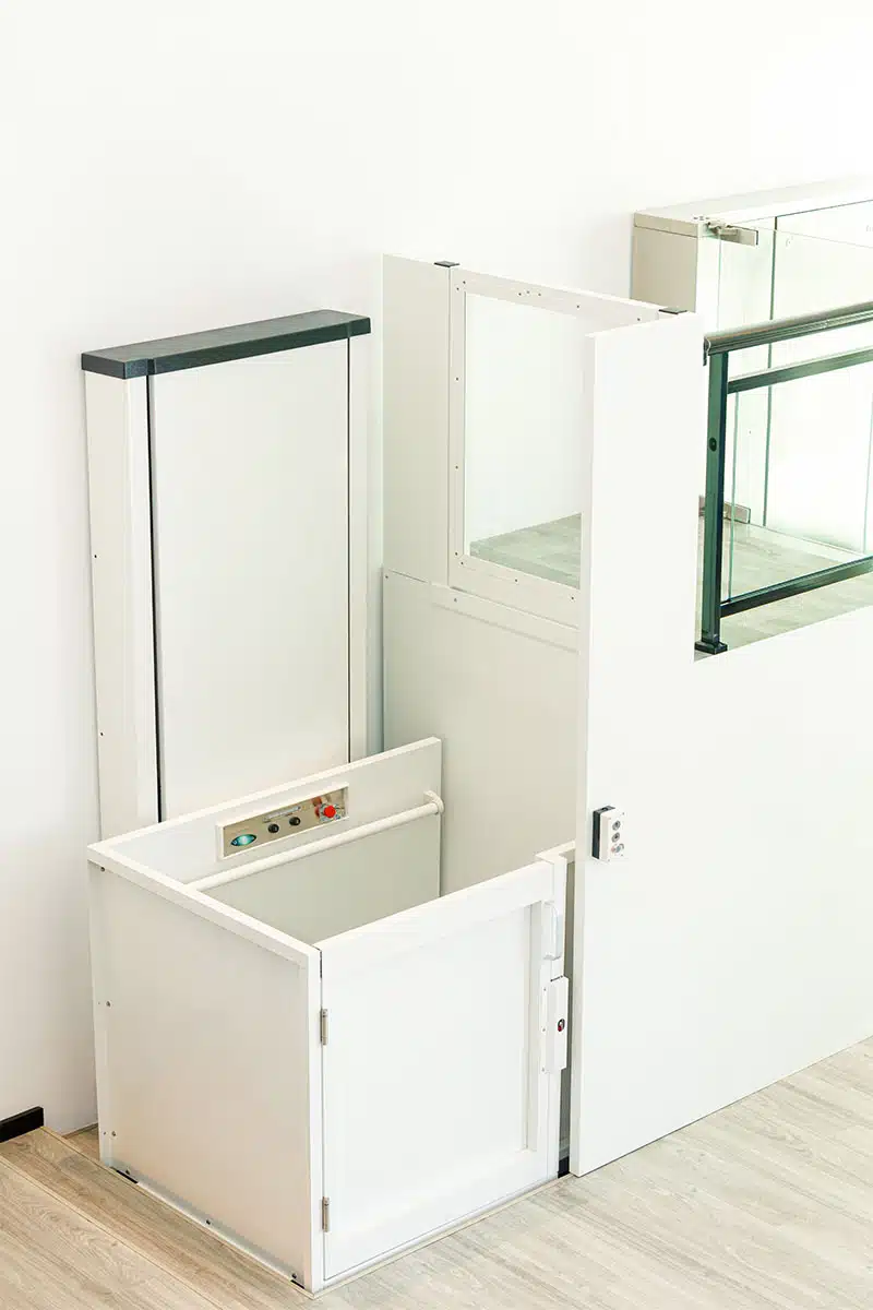 Savaria Multilift VPL commercial 1200x800 huizhou ED2A0895