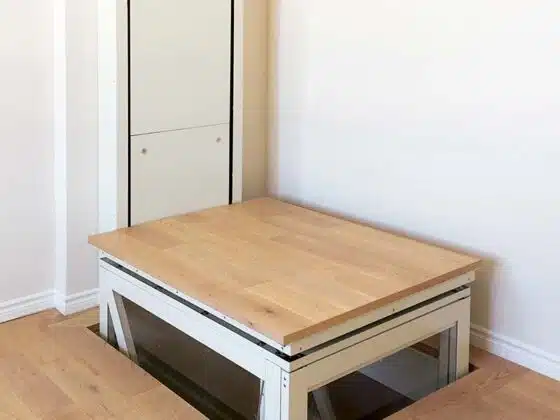 Savaria Telecab17 home lift through floor 21 1000x1000