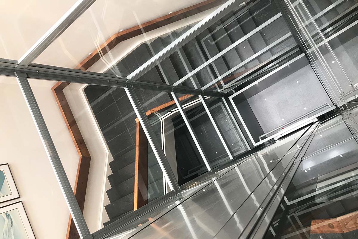 Savaria vpl V 1504 enclosure glass 1200x800