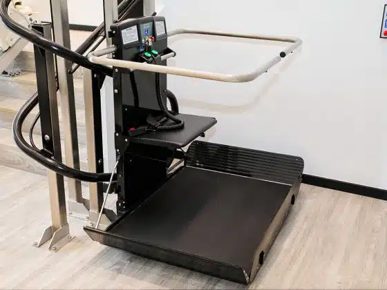 garaventa artira inclined platform lift 1200x800 ED2A1032 huizhou