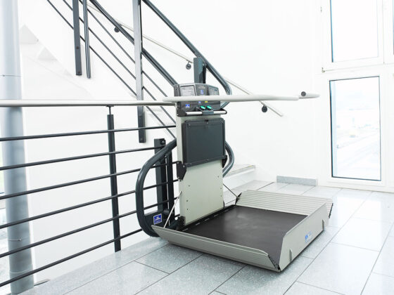 garaventa artira inclined platform lift 2558 1200x800