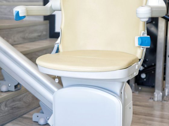 handicare stairlift 1000 ED2A0272 huizhou 800x1200