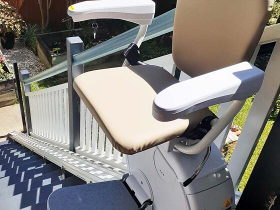 Savaria K2 straight stairlift outdoor