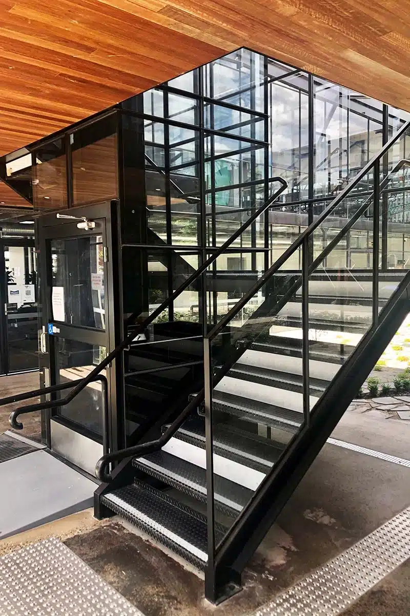 savaria vpl v1504 enclosure 2511 800x1200