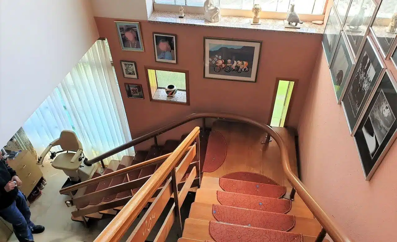 瀚德凯尔Freecurve座椅电梯