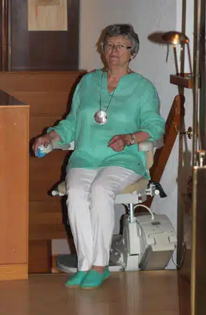 座椅电梯案例 2