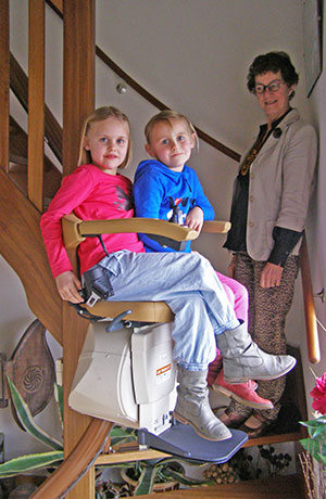 座椅电梯案例 3