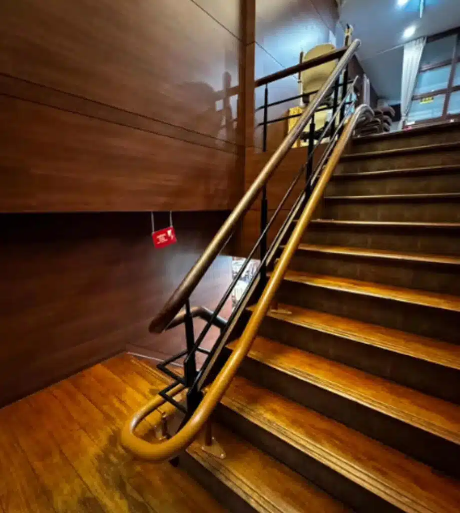 座椅电梯楼梯 座椅电梯楼梯